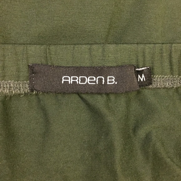 ARDEN B. Women’s Hunter Green Strapless Tube Top - Picture 5 of 5